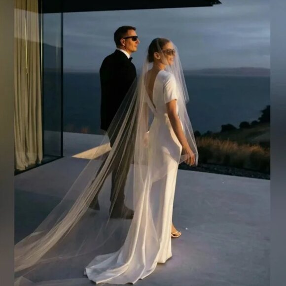 Plain Cathedral Wedding Veil with Blusher - Picture 1 of 7